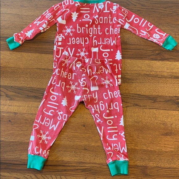Carters holiday PJ set. Used, good condition. - Picture 5 of 5